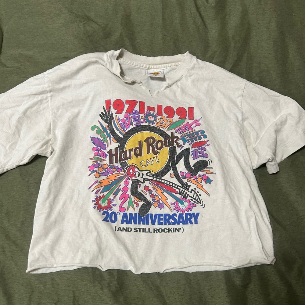 RARE Vintage Cropped Hard Rock Cafe 20th Anniversary White Graphic Tee